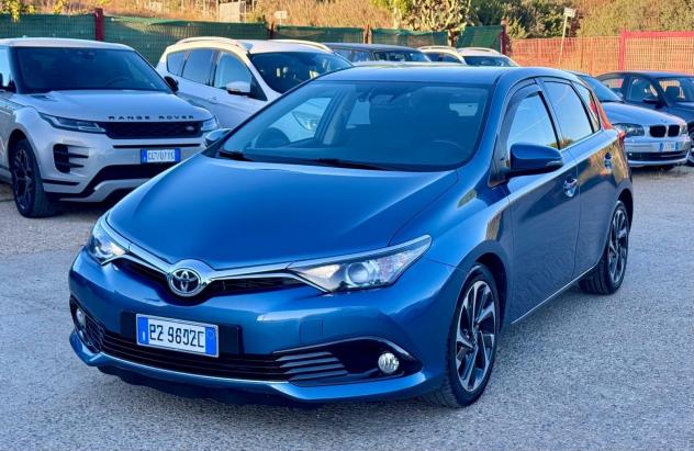 Toyota Auris 1.6 D-4D Lounge
