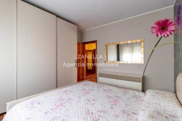 Villa di 300 m² con più di 5 locali e box auto doppio in vendita a Castelfranco Veneto - Foto 12