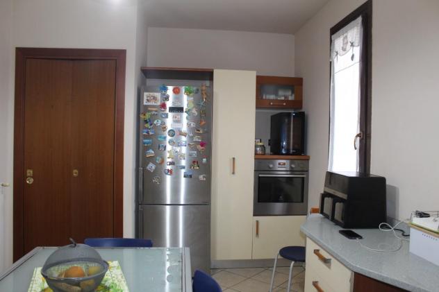 Villetta a schiera angolare in vendita a Ponticelli - Santa Maria a Monte 82 mq Rif: 1444395 - Foto 9