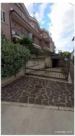 Immobile in asta di 145 m², box auto in vendita a Sant'Elpidio a Mare - Foto 2