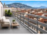 Attico / Mansarda di 150 m² con 5 locali e box auto doppio in affitto a Como