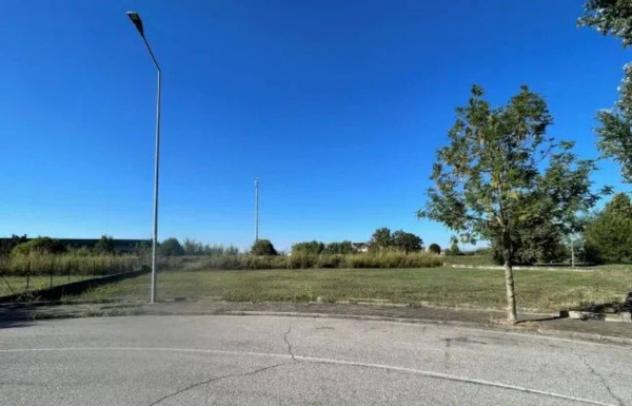 Immobile in asta di 2209 m² in vendita a Curtatone - Foto 2