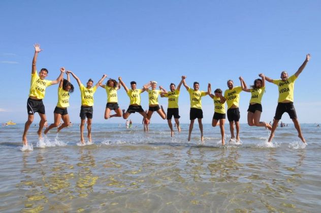 ANIMATORE MINI CLUB AGOSTO/SETTEMBRE TOSCANA MARE - Foto 4