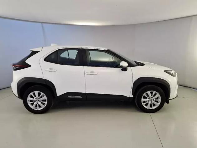 Toyota Yaris Cross 1.5h 92 CV E-CVT Business - Foto 7