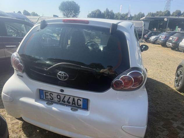 Toyota Aygo 1.0 VVT-i Active Connect - Foto 5