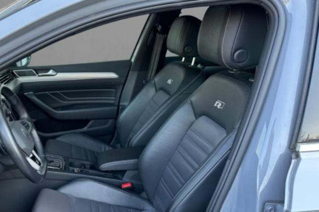 VOLKSWAGEN Passat Variant 2.0 TDI SCR 200 CV DSG Executive rif. 23758870 - Foto 5