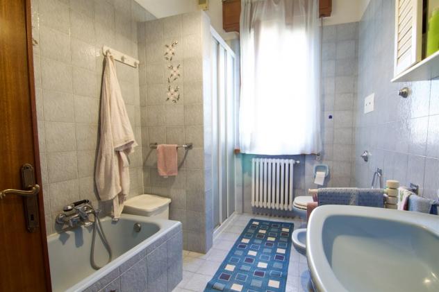 RONCO ALL'ADIGE – CASA INDIPENDENTE DI 320 MQ DIVISIBILE IN 2 ABITAZIONI CON 600 MQ DI GIARDINO - Foto 10