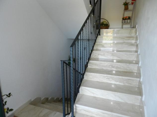 APPARTAMENTO INDIPENDENTE di 4 vani e di 70 mq (SANTA LUCE - Pomaia) rif. R0750 - Foto 4