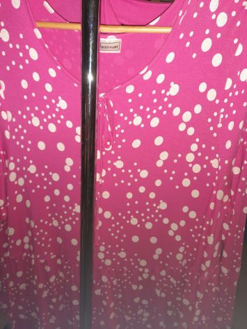 capi d'abbigliamento da donna estivi e primaverili - Foto 10