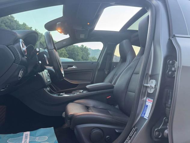 MERCEDES A220d PREMIUM AMG NIGHT EDITION (EXTRA-FULL) - Foto 6