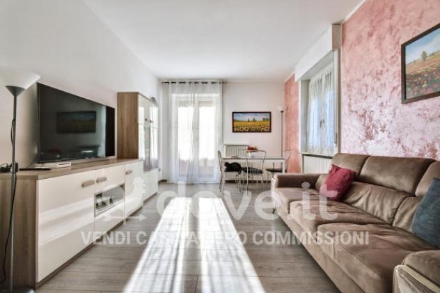 Appartamento di 109 m² con 4 locali e box auto in vendita a Cantù - Foto 2