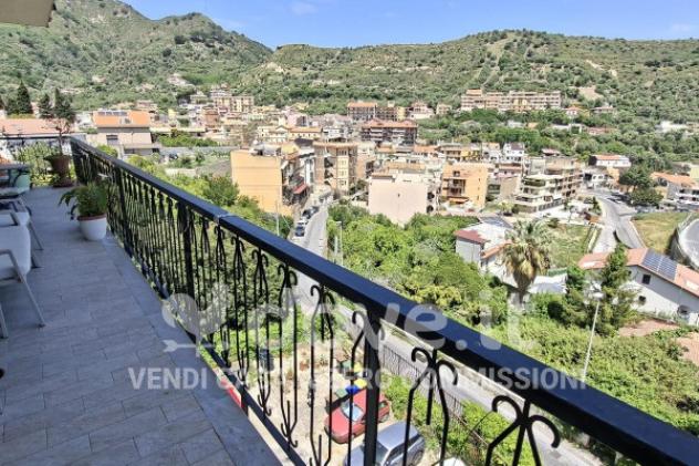 Appartamento di 108 m² con 3 locali e posto auto in vendita a Messina - Foto 11