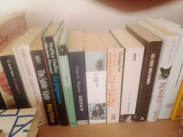 100 libri come nuovi in blocco a 50 euro - Foto 3