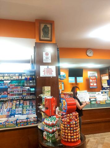 tabaccheria tutti giochi zona centocelle cedo in vendita - Foto 3