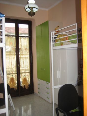 Posto in DOPPIA per STUDENTESSA spese INCLUSE - Foto 2
