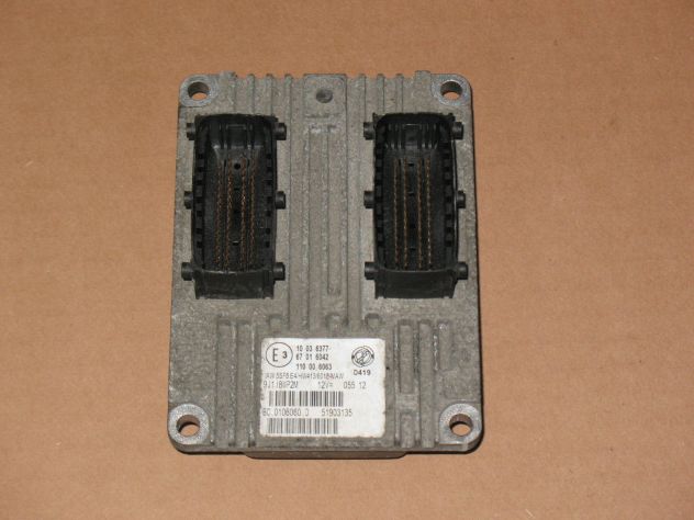 5SF8E4 51903135 ECU FIAT PUNTO EVO 500 GPL 1.4 IAW 5SF8.E4 51903135 HW413