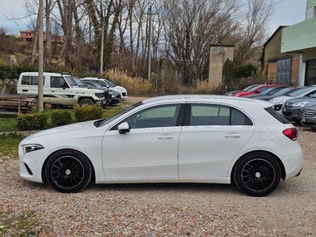 MERCEDES CLASSE A 160d 2019 73.000km GARANZ FINANZ - Foto 6