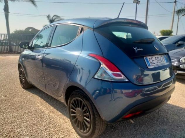 LANCIA Ypsilon 1.0 FireFly 5 porte S&S Hybrid Ecochic Silver rif. 23864066 - Foto 3