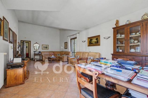 Villa di 350 m² con più di 5 locali e box auto doppio in vendita a Roma - Foto 5