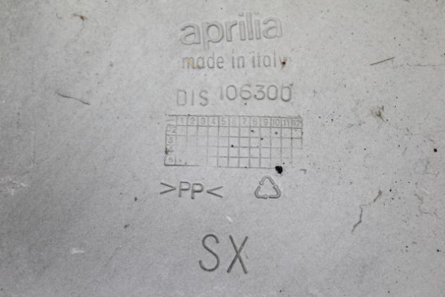 APRILIA SCARABEO 500 AP8178341 CARENA CENTRALE SINISTRA 02 - 06 CENTRAL LEFT FAIRING STRISCIATA - Foto 4