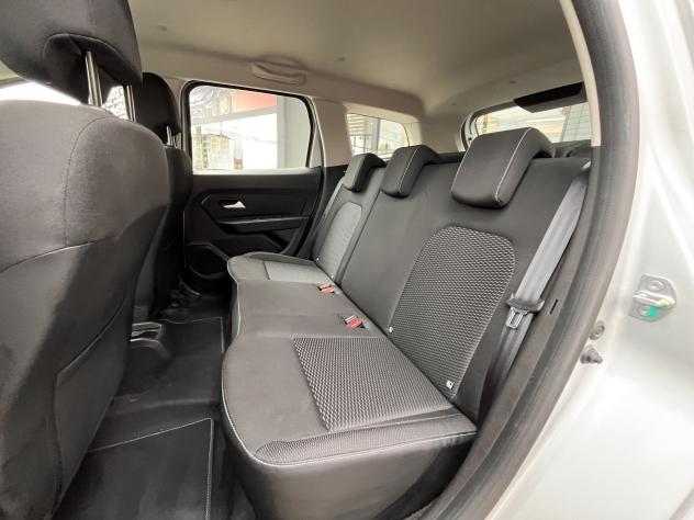 Dacia Duster 1.5 dCi 110cv 4x2 Comfort - Foto 9