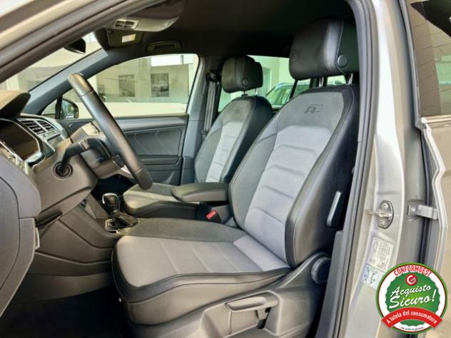 VOLKSWAGEN Tiguan 2.0 TDI 190CV SCR DSG 4MOTION BMT *R-LINE* rif. 24115346 - Foto 8