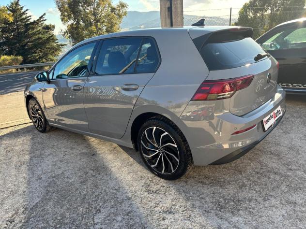 Volkswagen Golf 8 2.0 TDI SCR Style - 2021 - Foto 6
