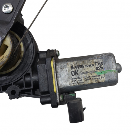 ALZACRISTALLO ELETTRICO ANT. DX IVECO Daily 5° Serie 5801528511 (14) - Foto 9