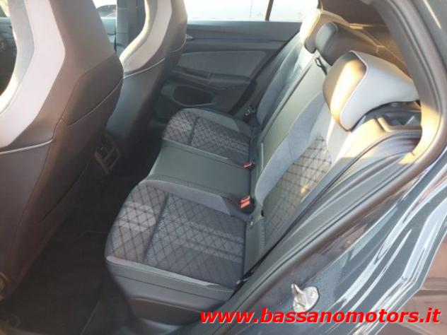 VOLKSWAGEN Golf 1.5 eTSI 150 CV EVO ACT DSG R-Line rif. 24107558 - Foto 3