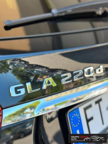 MERCEDES - Classe GLA - GLA 220 d Automatic 4Matic Premium - Foto 6
