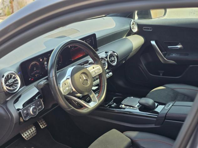 Mercedes-benz A 180 d Automatic AMG Line Premium Plus - Foto 8