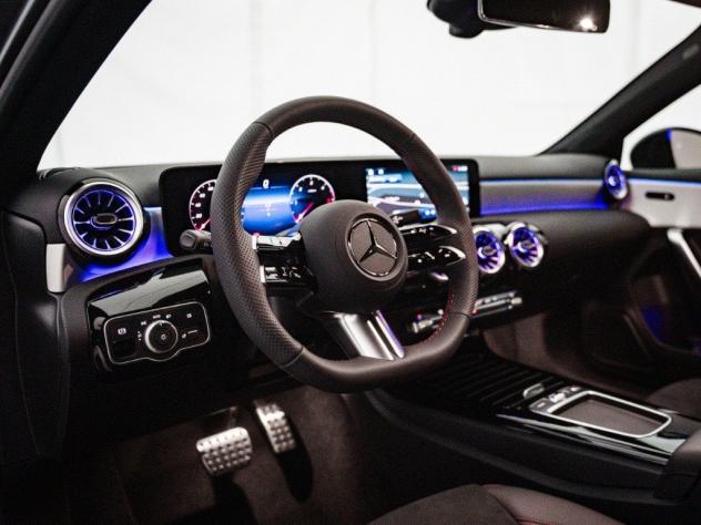 Mercedes-Benz Classe A W177 A 180 d Automatic - Foto 6