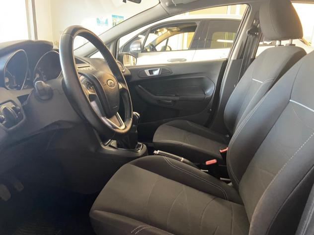 Ford Fiesta 1.5 TDCi 75CV 5 porte Titanium - Foto 8