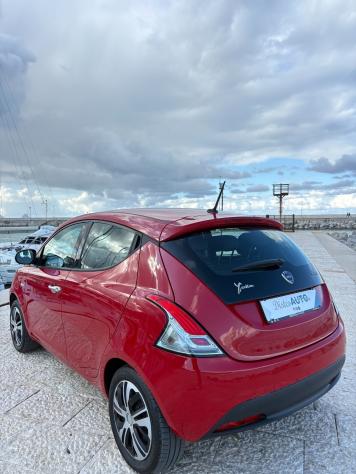 Lancia Ypsilon 1.0 FireFly 5 porte S&S Hybrid - Foto 5