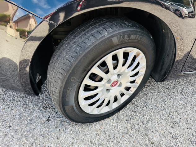 Fiat Punto 1.3 MJT II Ok nEOPATENTATI - Foto 9