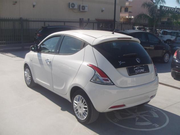 Lancia Ypsilon 1.2 69 CV 5 porte - 2017 - Foto 3