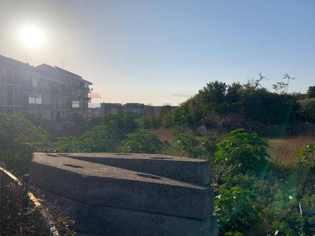 Terreno in vendita a Aci Catena