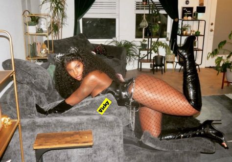 Vicky — Transgender Escort L'Aquila - Foto 4 Tel:3444400710