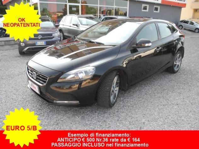 VOLVO V40 D2 1.6 D Kinetic - OK NEOPATENTATI - UNICO PROPR. rif. 24046249