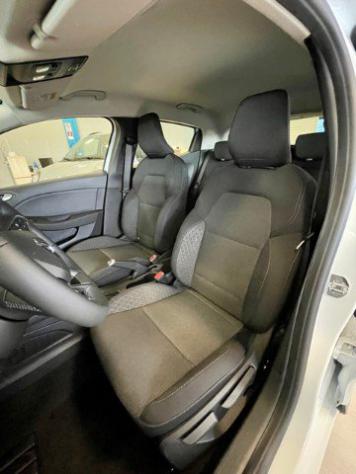 Renault Clio TCe 100 CV FAP 5p. Zen GPL - Foto 8