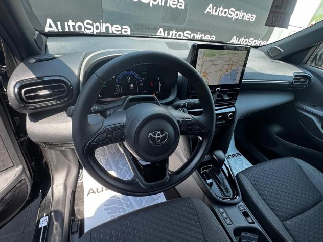 Toyota Yaris Cross 1.5H (130 CV) Trend E-CVT #ricaricawirless #winterpack - Foto 7