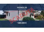 Immobile in asta di 131 m², box auto in vendita a Vicenza