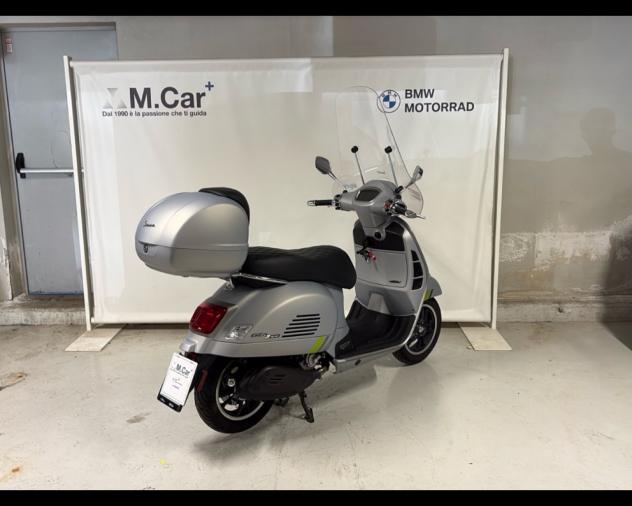 Piaggio Vespa 300 GTS E1369 Piaggio anno 2025 - Foto 5