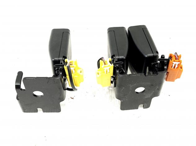AGGANCIO CINTURA DI SICUREZZA POSTERIORE VOLVO V40 Serie 31292085 (16) - Foto 4