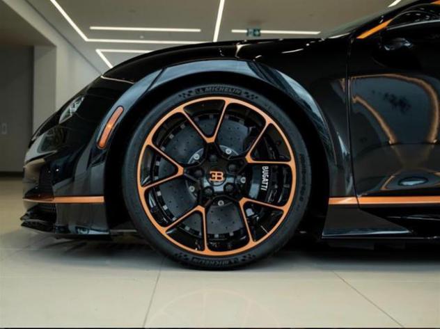BUGATTI Chiron CHIRON "THE FINAL 1500 HP CHIRON" rif. 22677438 - Foto 6
