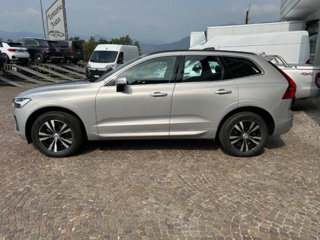 VOLVO XC60 B4 (d) AWD automatico MOMENTUM rif. 24101685 - Foto 3