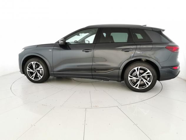 Audi Q6 e-tron S line edition quattro 387cv - Foto 2