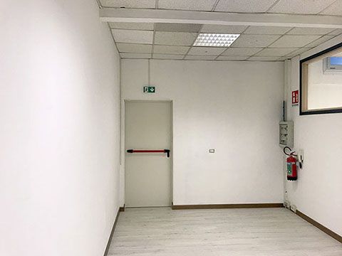 affittasi magazzino mq. 100 Complesso ATLANTIC BUSINESS CENTER - Foto 3