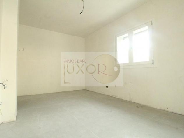 Appartamento di 4 locali con terrazzo a Merate - Foto 4