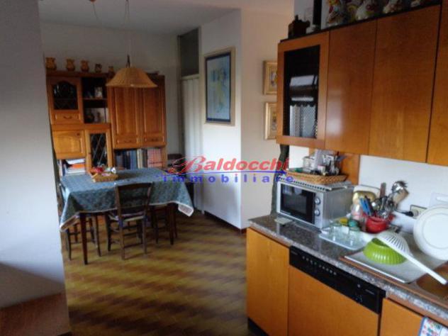 Pantano - ampio appartamento con garage e cantina - Foto 5